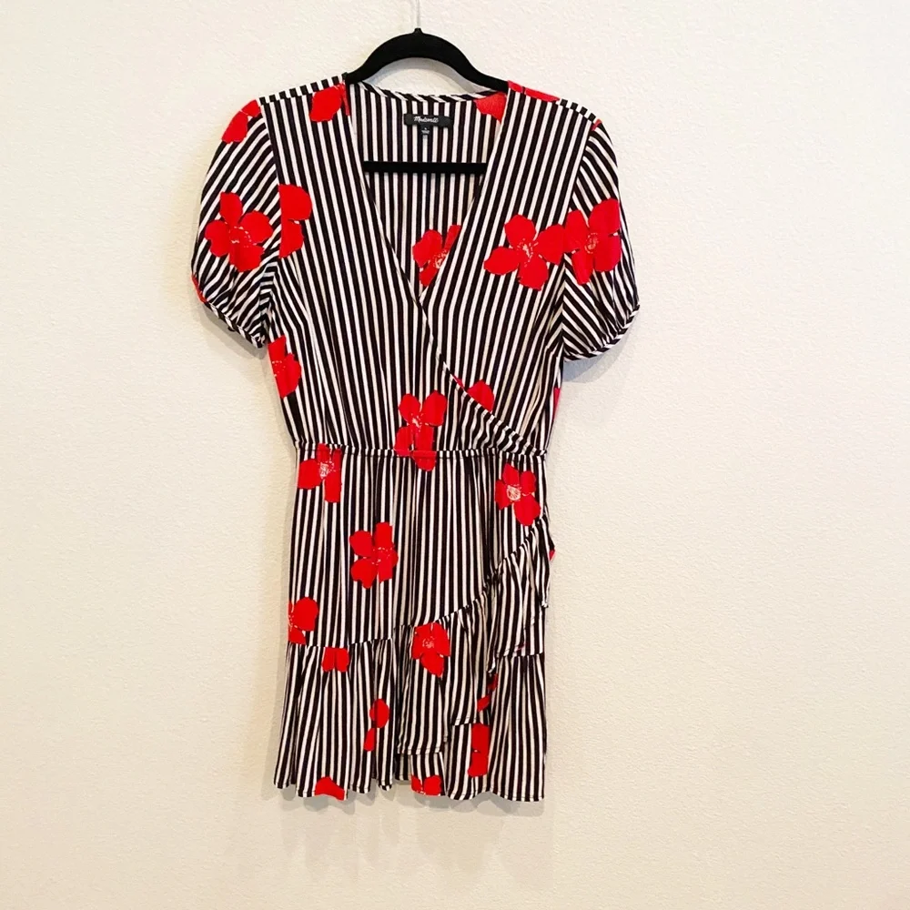 Madewell Ruffle Wrap Dress Candied Orchids 4 - Picture 2 of 11